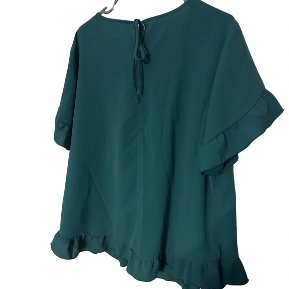 SHEIN Teal Ruffled Short Sleeve Blouse 2x never worn - Picture 2 of 2